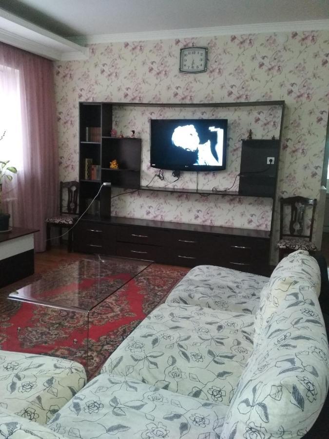 Dream Hostel Shymkent Exterior foto