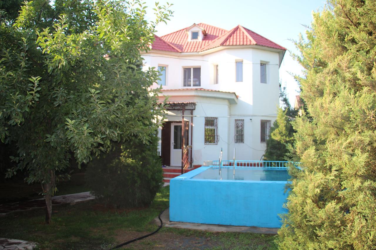 Dream Hostel Shymkent Exterior foto
